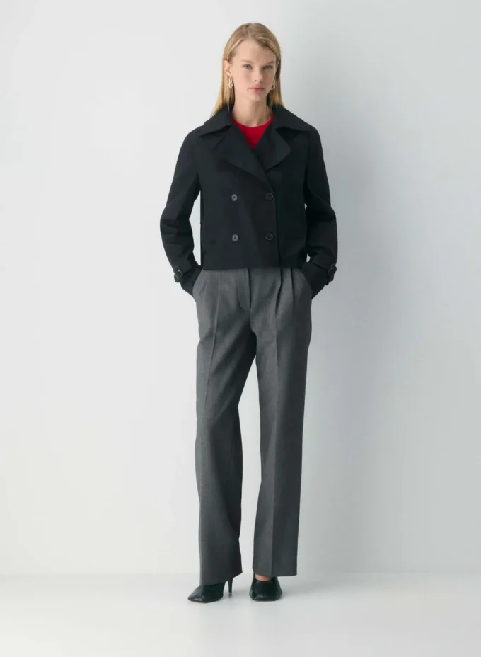 El trench coat de Esquire: sarga urbana El trench coat de Esquire: sarga urbana