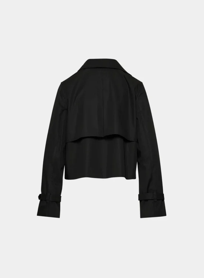 El trench coat de Esquire: sarga urbana El trench coat de Esquire: sarga urbana
