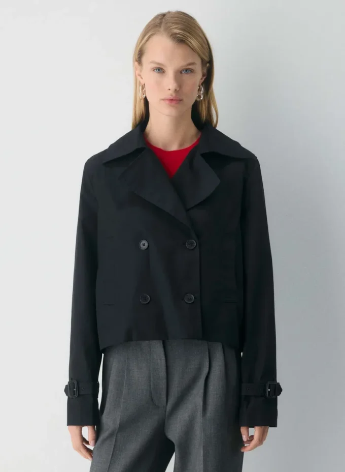 El trench coat de Esquire: sarga urbana El trench coat de Esquire: sarga urbana
