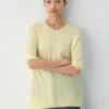 Feather Cashmere de Aritzia, 100 % ligero como una pluma. Jersey de manga corta holgado