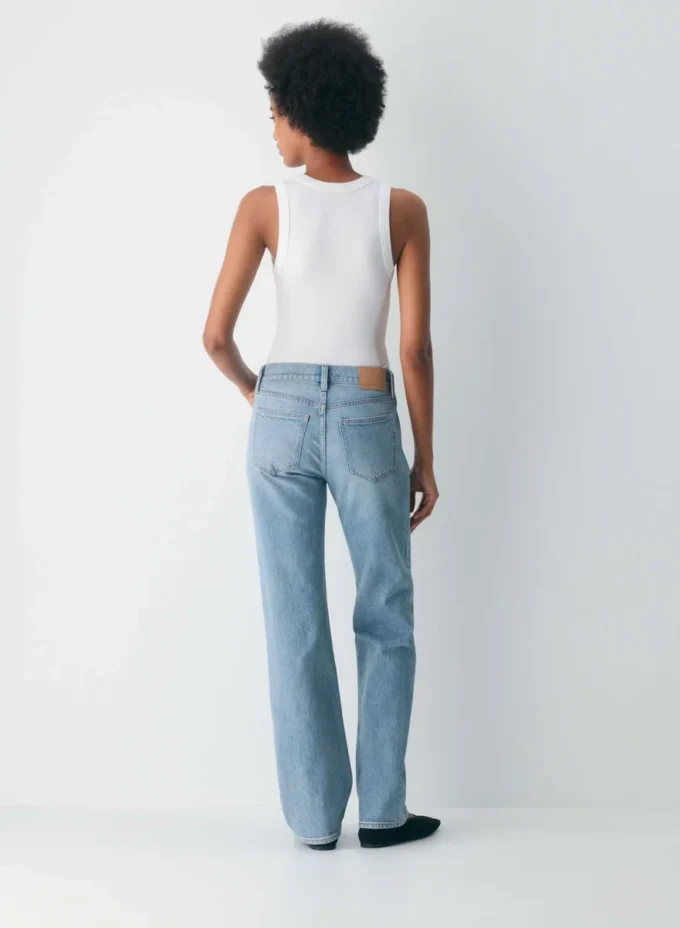 Foro sobre denim Vaqueros rectos de talle super bajo Nico Foro sobre denim Vaqueros rectos de talle super bajo Nico