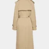 Gabardina Virtue – Sarga rica Gabardina Virtue – Sarga rica
