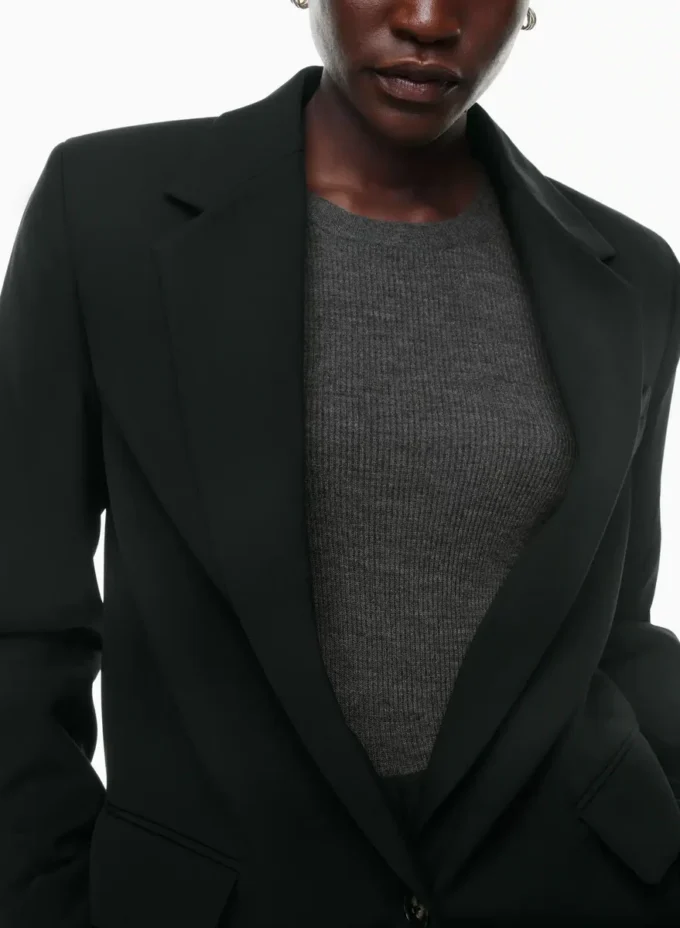 Generation Blazer – (Re)ssential