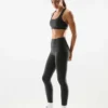 GloTone™ Cheeky Leggings infinitos de talle alto y 66 cm de largo GloTone™ Cheeky Leggings infinitos de talle alto y 66 cm de largo