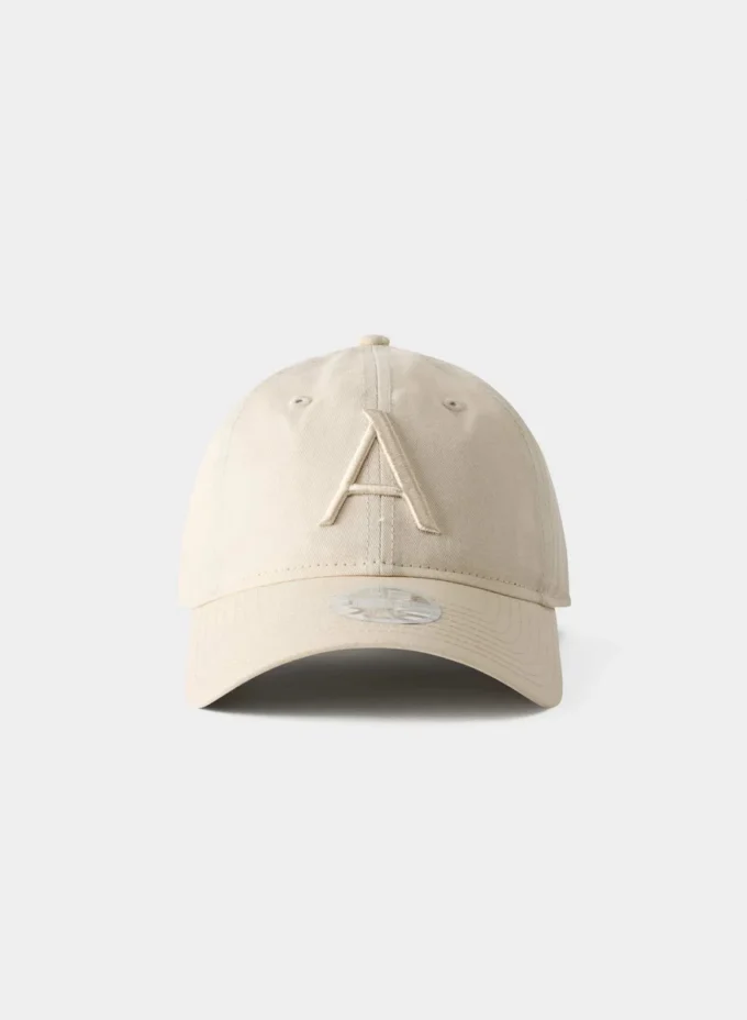 Gorra New Era x Aritzia 9TWENTY Gorra New Era x Aritzia 9TWENTY