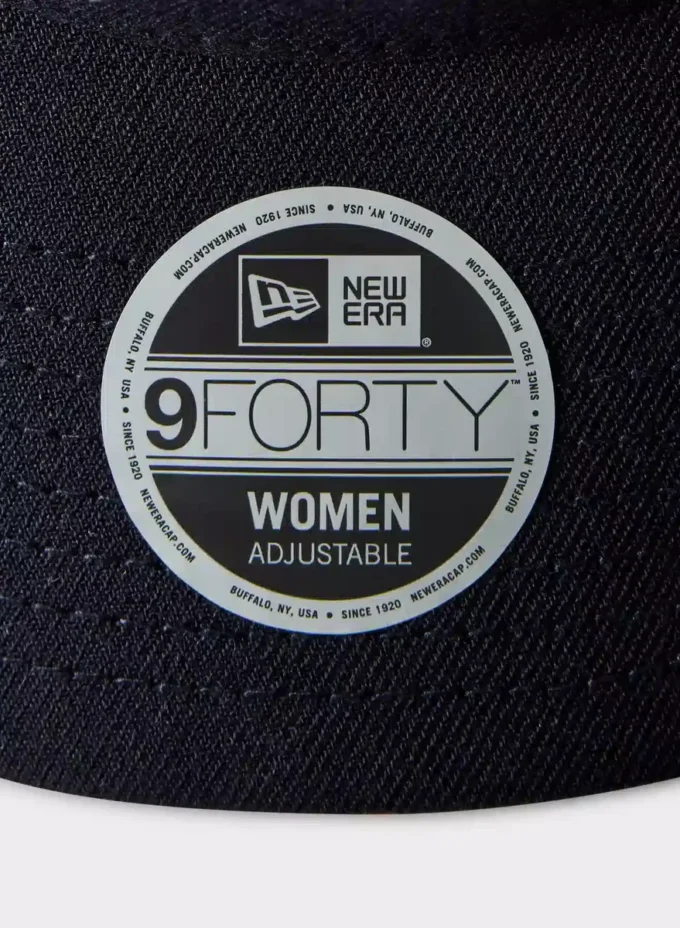 Gorra trucker New Era x Aritzia 940 A-Frame Gorra trucker New Era x Aritzia 940 A-Frame