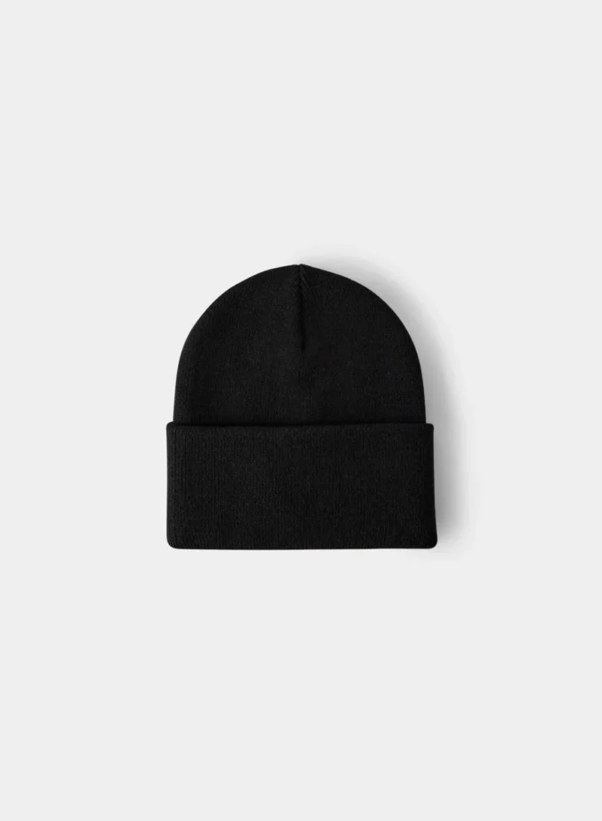Gorro alto con vuelta