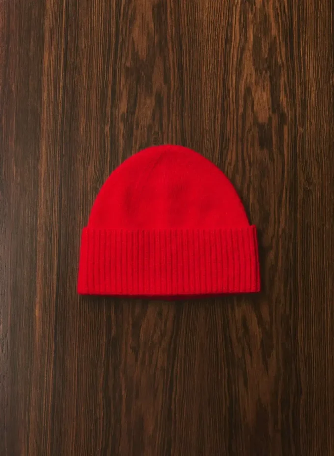 Gorro de cachemira con vuelta Gorro de cachemira con vuelta
