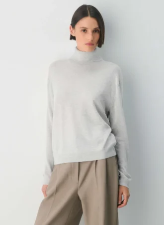 Jersey de cuello alto de lana merino