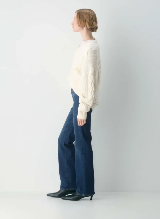 Jersey de cuello en V de lana merino Heritage Knit