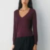 Jersey de cuello en V profundo de lana merino fina