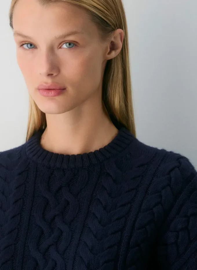 Jersey de cuello redondo de lana merino Heritage Knit