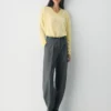 Jersey holgado con cuello en V Feather Cashmere Jersey holgado con cuello en V Feather Cashmere