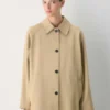 La gabardina Regent: sarga rica La gabardina Regent: sarga rica