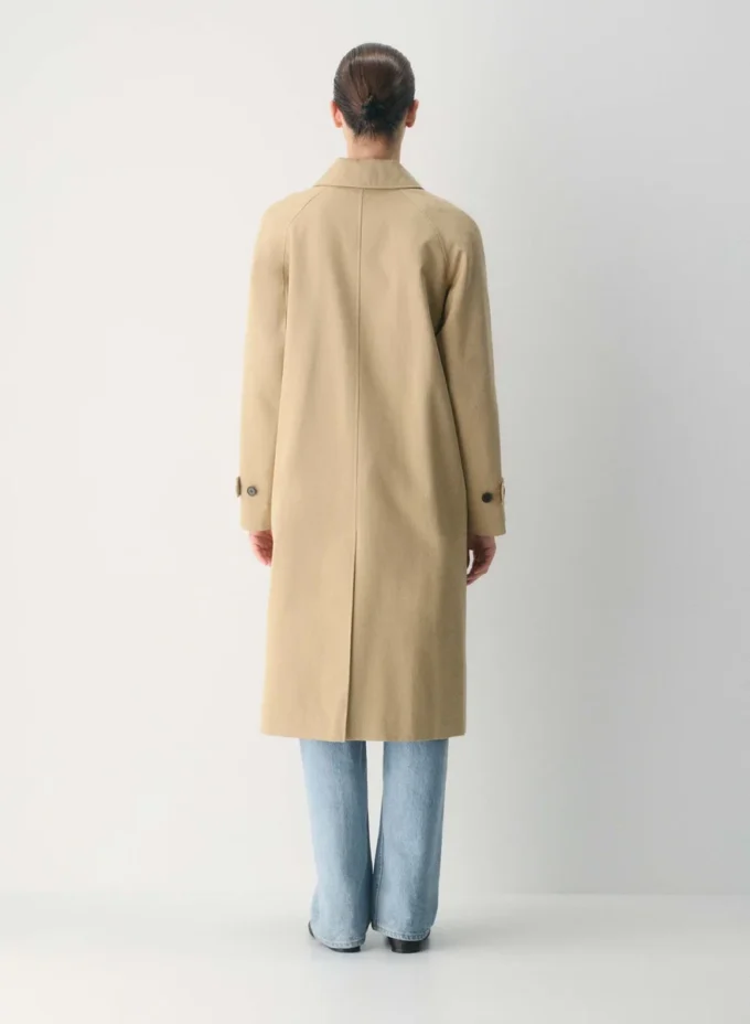 La gabardina Regent: sarga rica La gabardina Regent: sarga rica