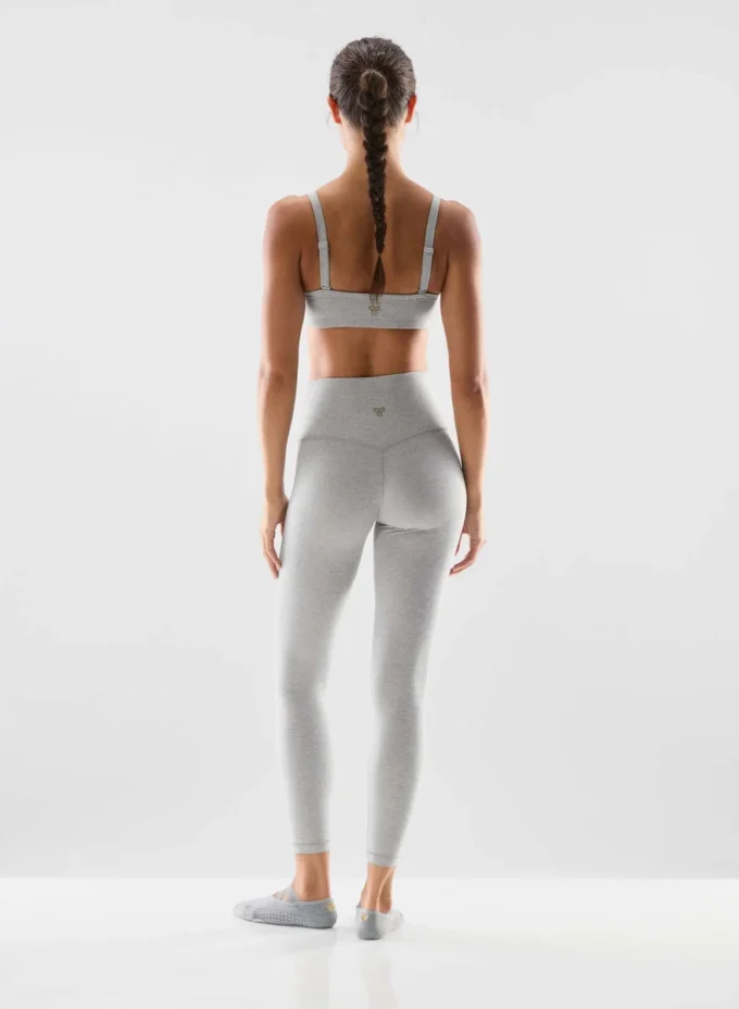 Leggings SoftWhip™ Cheeky Infinite de talle alto y 66 cm de largo Leggings SoftWhip™ Cheeky Infinite de talle alto y 66 cm de largo