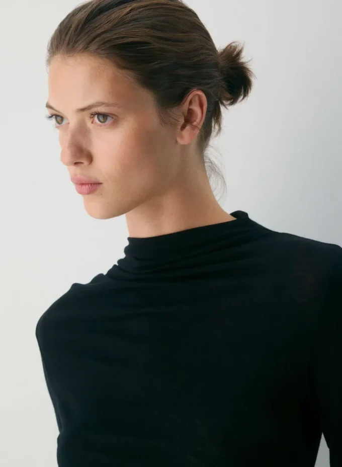 Lillian manga larga