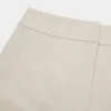 Los pantalones cortos Limitless Short™ Mini: ligeros y (re)esenciales Los pantalones cortos Limitless Short™ Mini: ligeros y (re)esenciales