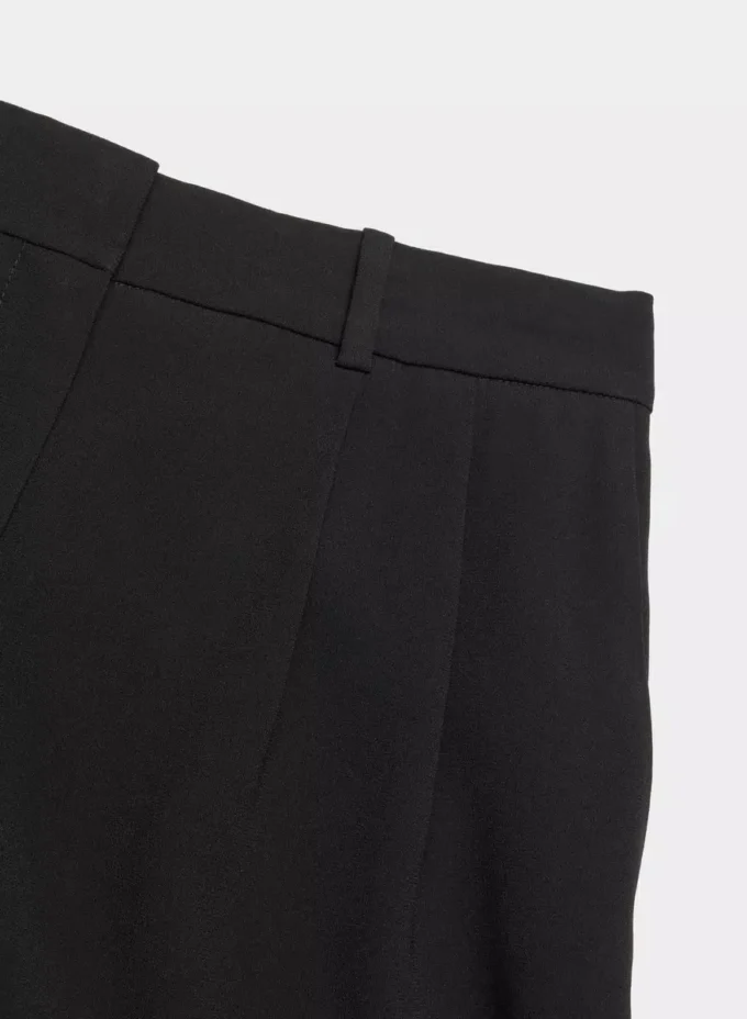 Mini pantalones cortos plisados Mini pantalones cortos plisados