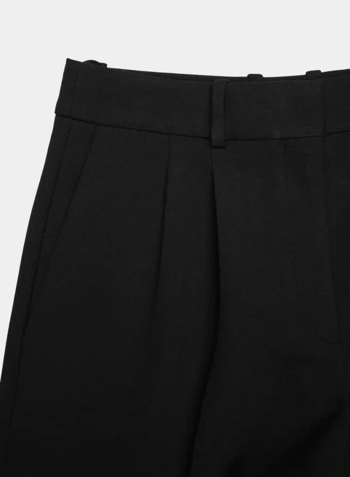 Mini pantalones cortos plisados – (Re)ssential Mini pantalones cortos plisados – (Re)ssential