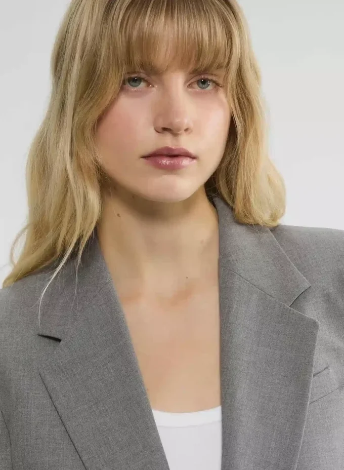 New Generation Blazer – (Re)ssential Light New Generation Blazer – (Re)ssential Light