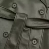 Nueva gabardina tabloide – Cuero Unreal Nueva gabardina tabloide – Cuero Unreal