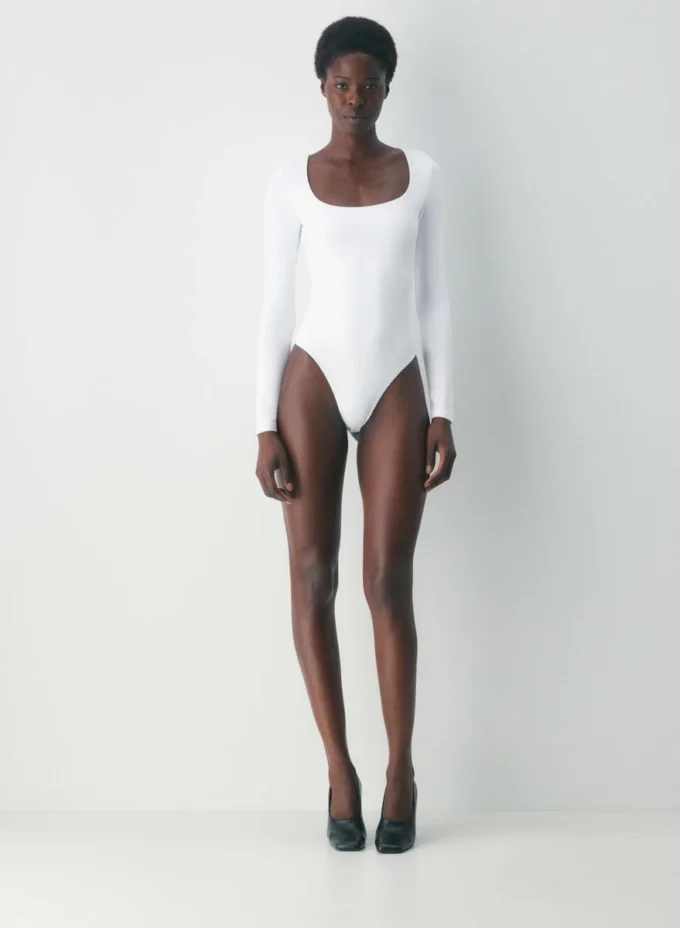 Original Contour Ember de Aritzia Original Contour Ember de Aritzia