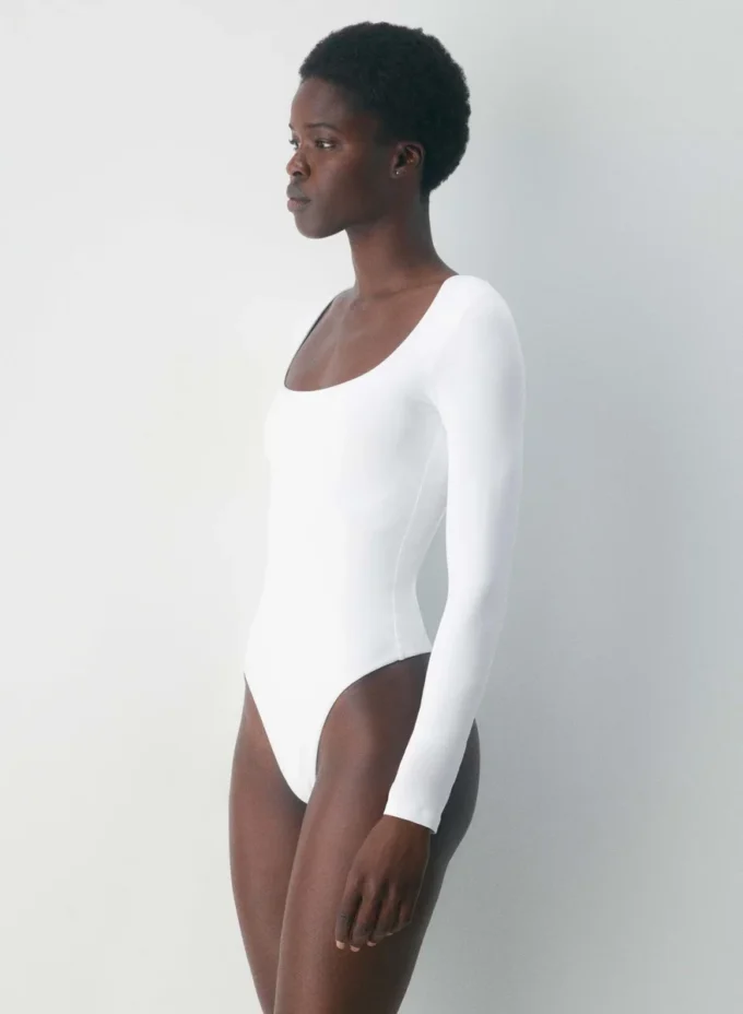 Original Contour Ember de Aritzia Original Contour Ember de Aritzia