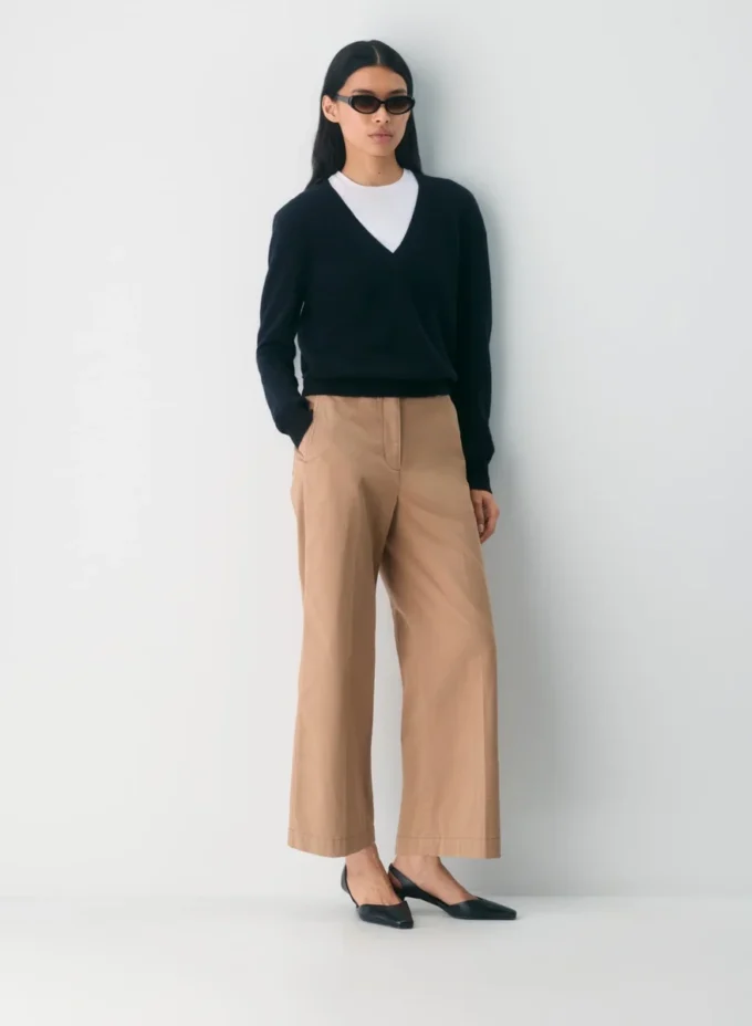 Pantalón chino holgado de talle alto y pierna ancha Pantalón chino holgado de talle alto y pierna ancha