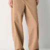 Pantalón chino relajado de talle alto y pierna recta Pantalón chino relajado de talle alto y pierna recta