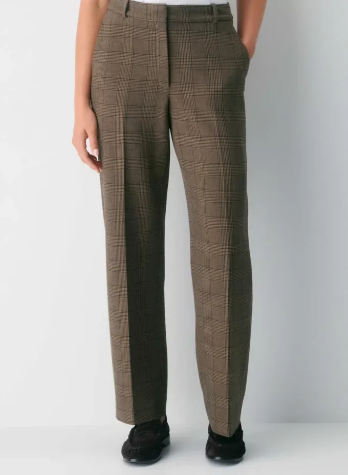 Pantalón Curve-Fit de New Agency – (Re)ssential Pantalón Curve-Fit de New Agency – (Re)ssential