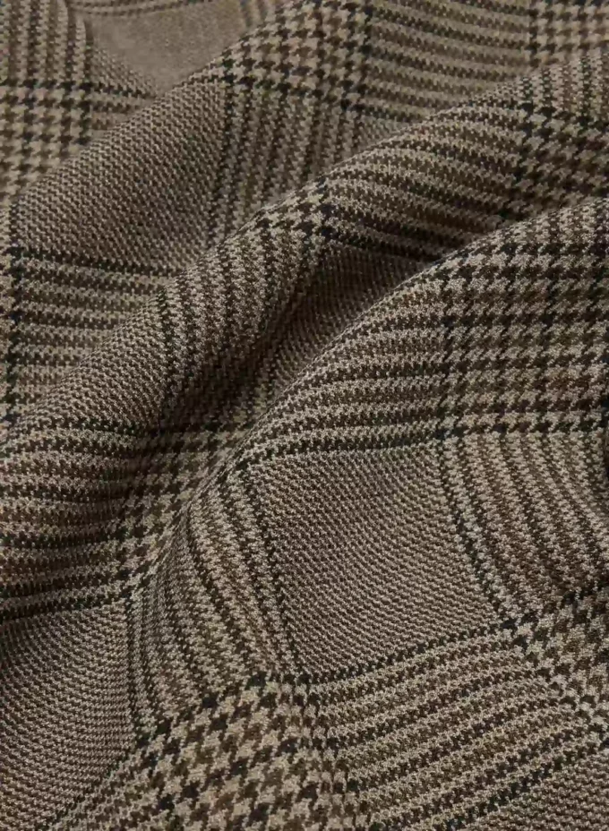 Pantalón Curve-Fit de New Agency – (Re)ssential Pantalón Curve-Fit de New Agency – (Re)ssential