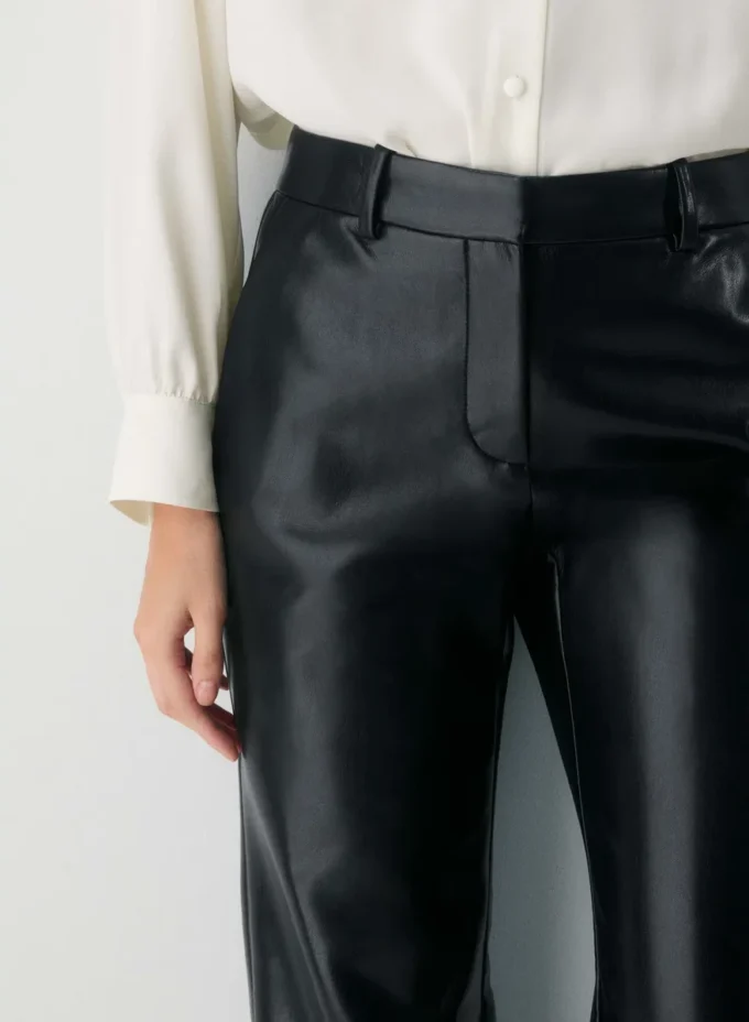 Pantalón Dare – Cuero UnReal Pantalón Dare – Cuero UnReal