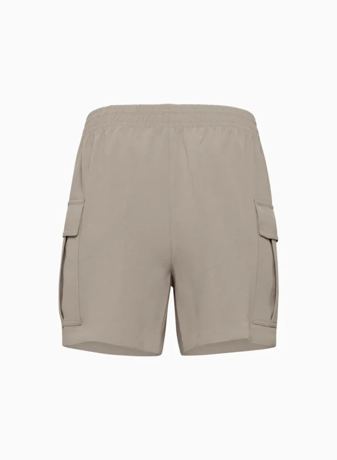 Pantalones cortos cargo destacados