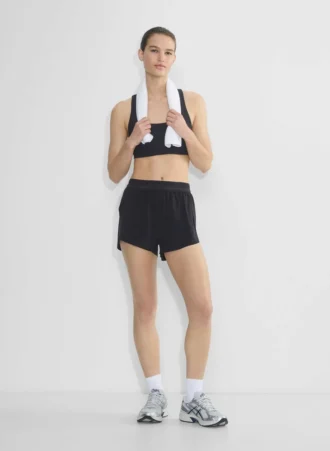 Pantalones cortos MoveTech™ Split Hi-Rise 3”