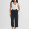 Pantalones Effortless Pant™ Curve-fit Cropped – Crepette™