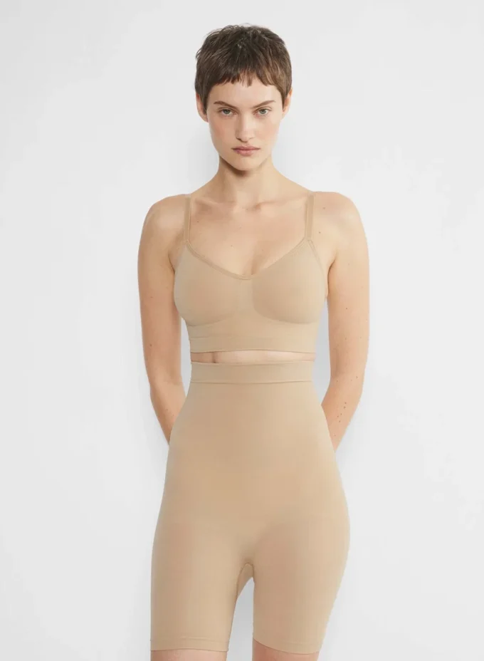 ShapeEnhance™ Seamless Short ShapeEnhance™ Seamless Short