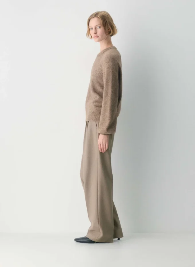 Sonder Sweater