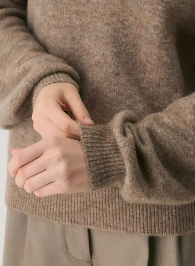 Sonder Sweater