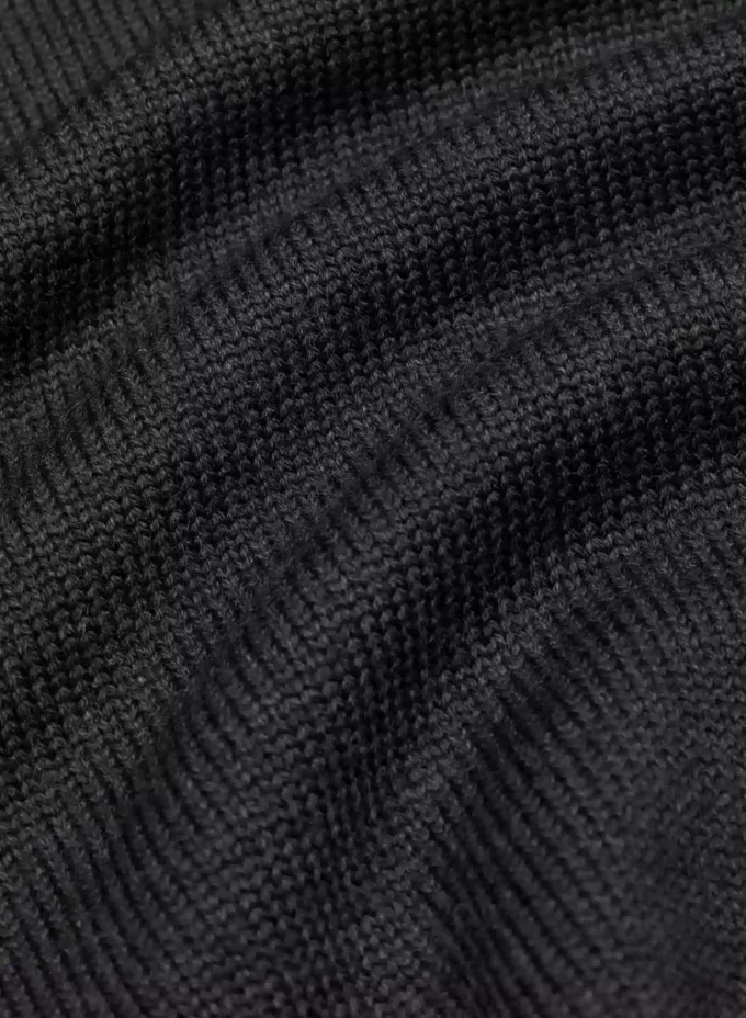 Sucesora de lana merino sin mangas y cuello alto Sucesora de lana merino sin mangas y cuello alto