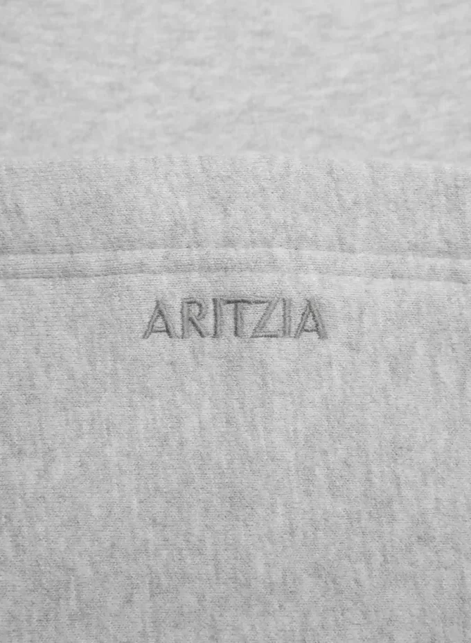 Sudadera con capucha corta y cómoda de felpa