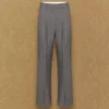 The Effortless Pant™ Curve-Fit – (Re)ssential The Effortless Pant™ Curve-Fit – (Re)ssential
