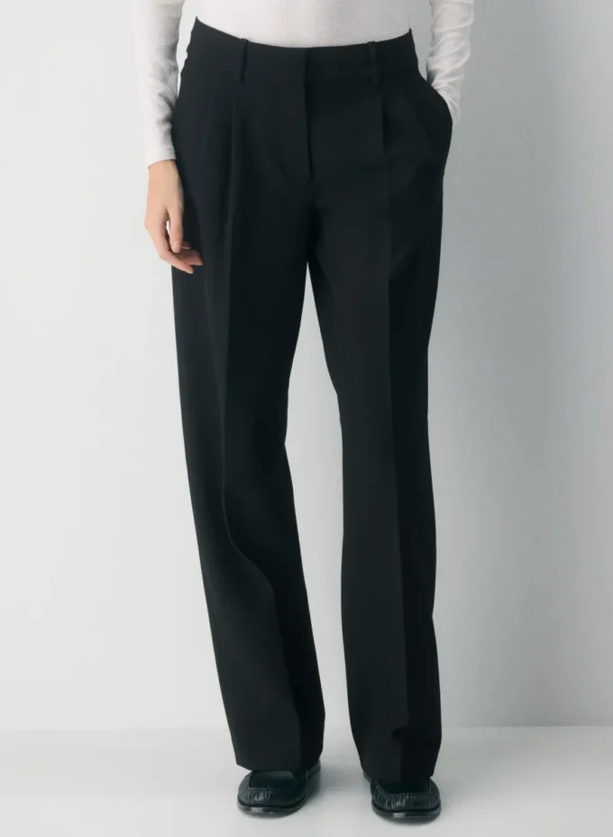 The Effortless Pant™ Lo-Rise – (Re)ssential The Effortless Pant™ Lo-Rise – (Re)ssential