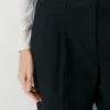 The Effortless Pant™ Lo-Rise – (Re)ssential The Effortless Pant™ Lo-Rise – (Re)ssential