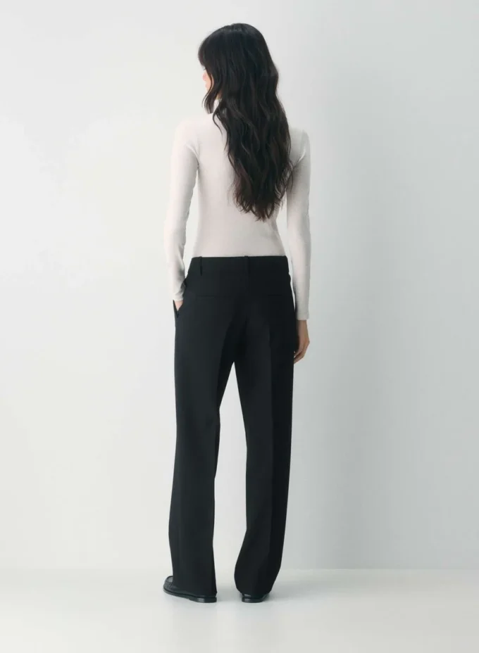 The Effortless Pant™ Lo-Rise – (Re)ssential The Effortless Pant™ Lo-Rise – (Re)ssential