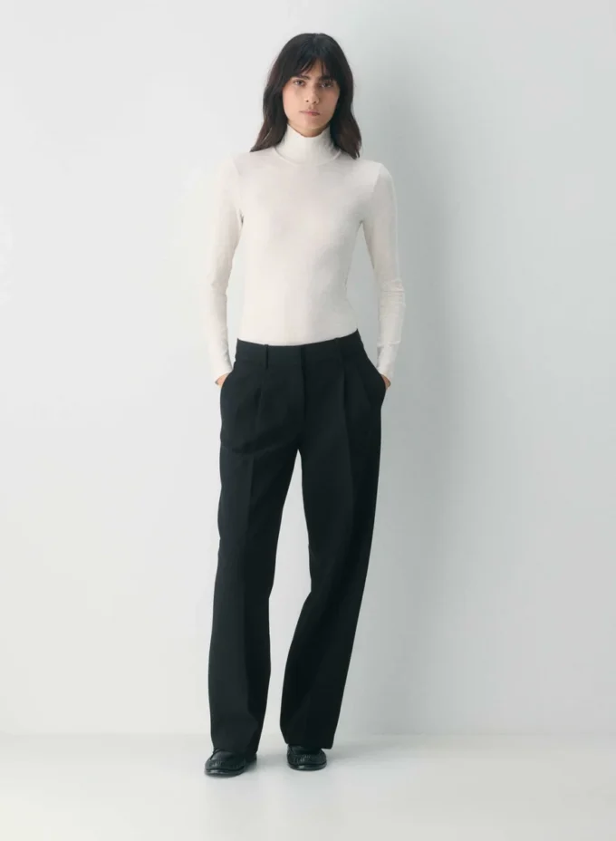 The Effortless Pant™ Lo-Rise – (Re)ssential The Effortless Pant™ Lo-Rise – (Re)ssential