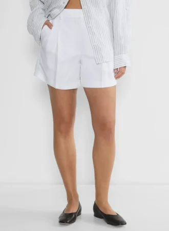 The Effortless Short™ Curve-fit Mid-thigh