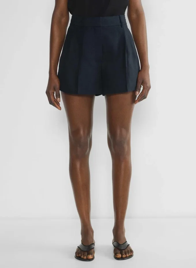 The Effortless Short™ Curve-fit Mini – CruiseLinen™ The Effortless Short™ Curve-fit Mini – CruiseLinen™