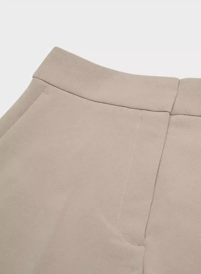 The Limitless Short™ Curve-Fit Mini – Crepette™ The Limitless Short™ Curve-Fit Mini – Crepette™