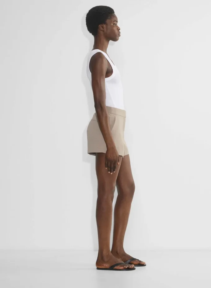 The Limitless Short™ Curve-Fit Mini – Crepette™ The Limitless Short™ Curve-Fit Mini – Crepette™